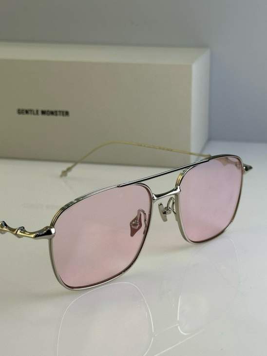 Picture of Gentle Monster Sunglasses _SKUfw60680014fw